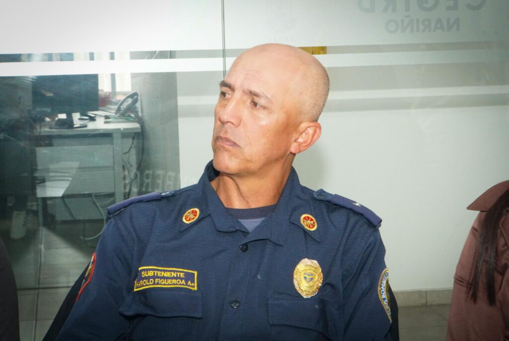 Subteniente de bomberos de Nariño participando en la sesión de la Junta Departamental de Bomberos donde se definió la inversión para dotación de equipos.   